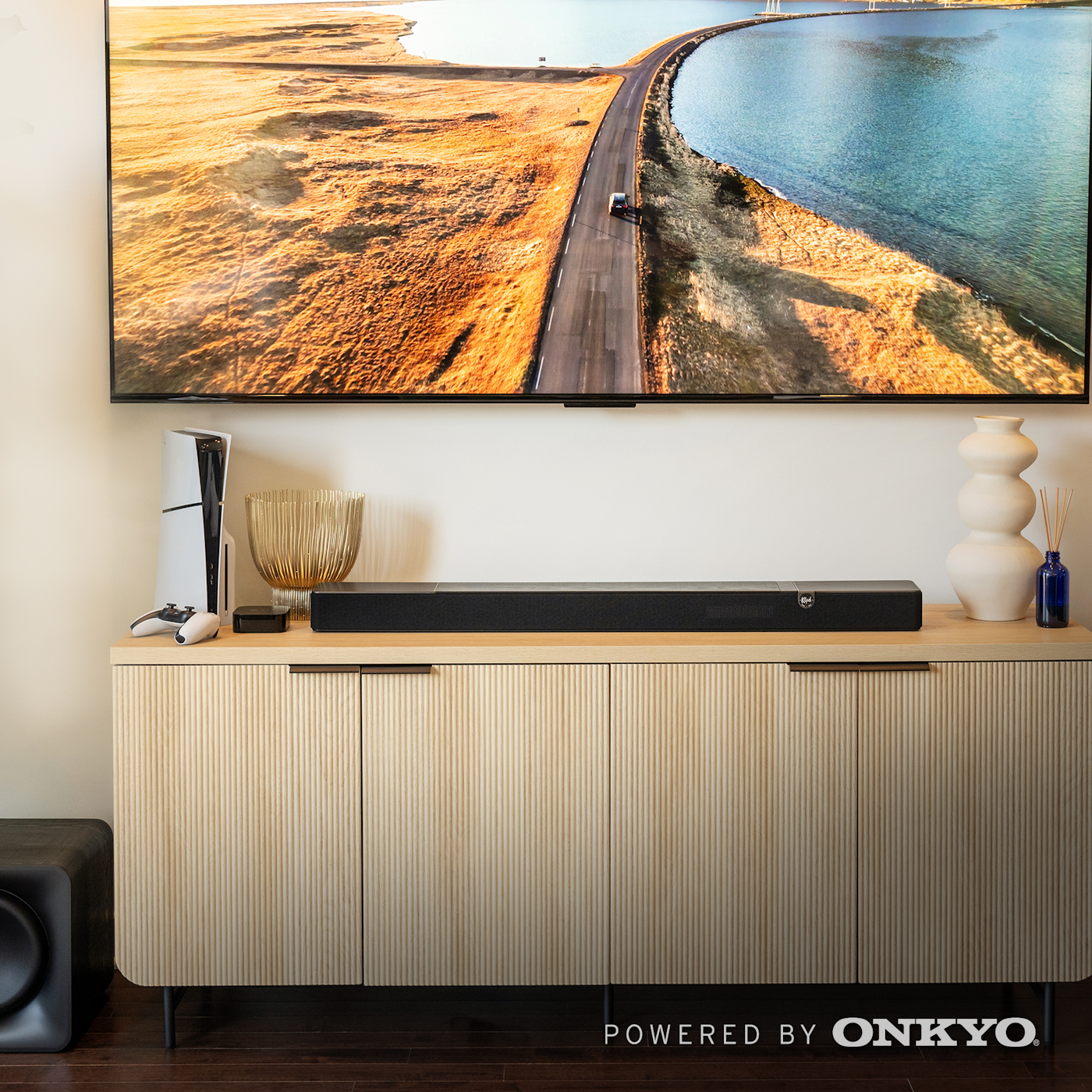Klipsch Flexus Core 200 in modern living room 2000x2000 logo v02